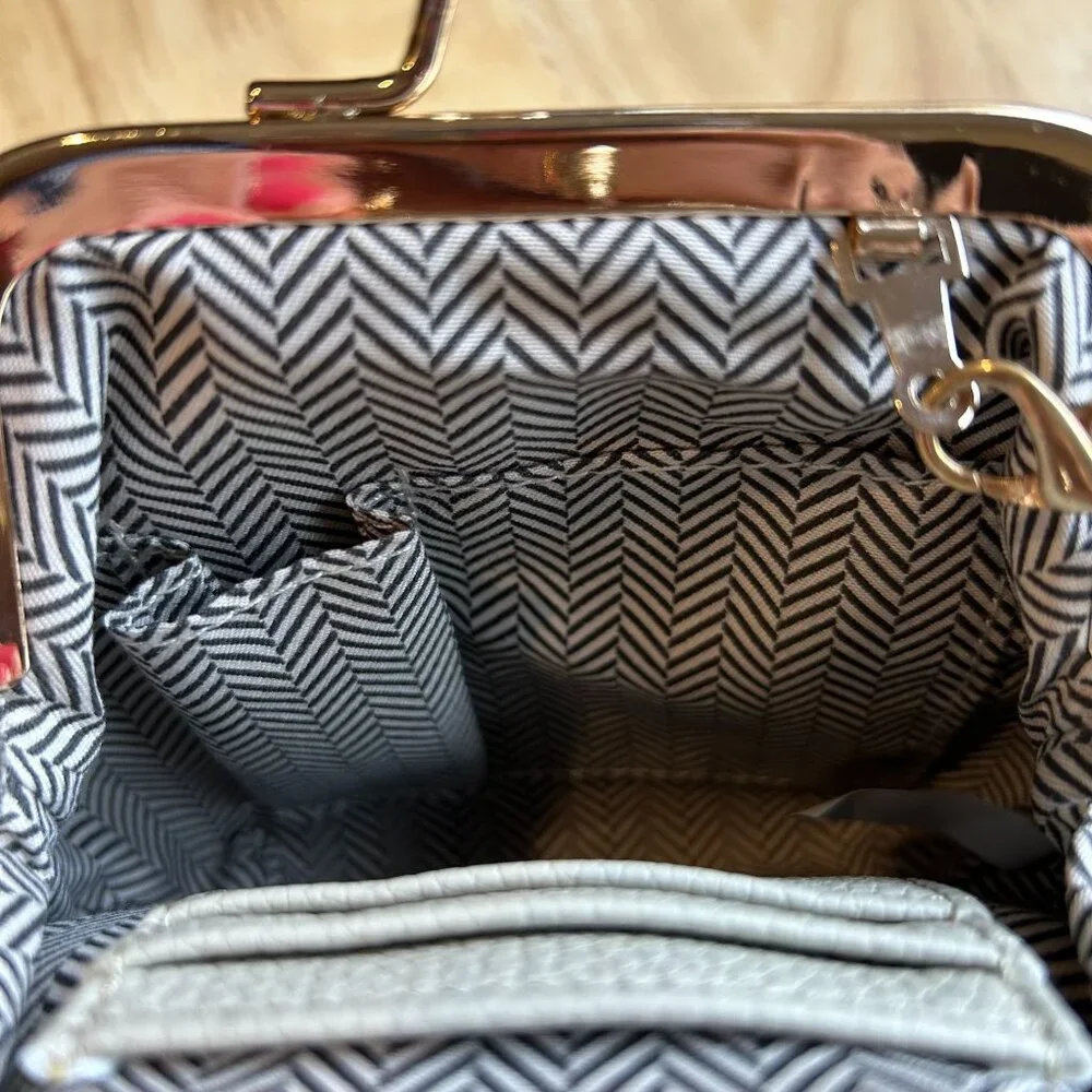 Jen & Co. Cleo Vegan Coin Pouch Purse with Chain Strap Light Gray